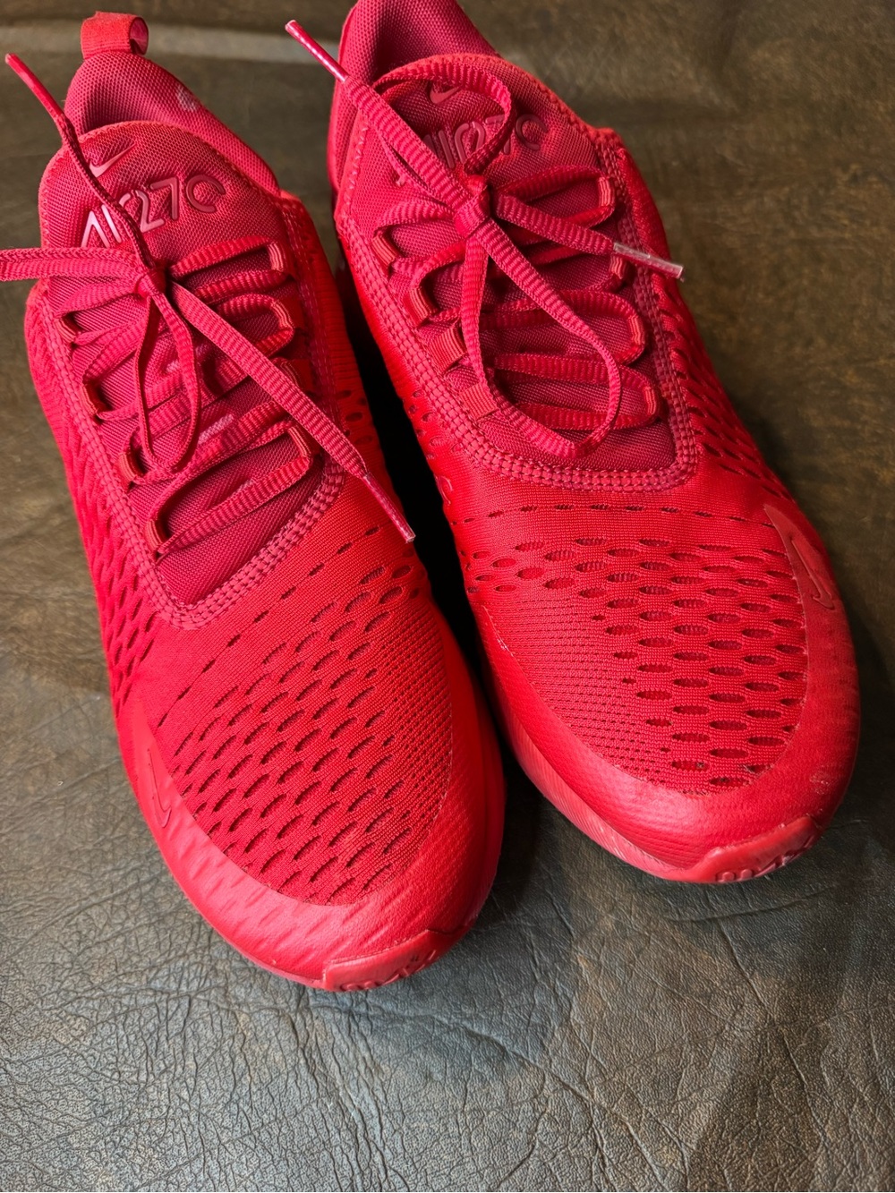Nike Men’s Air Max 270 Red Athletic Sneakers Size 10 - Picture 4 of 6